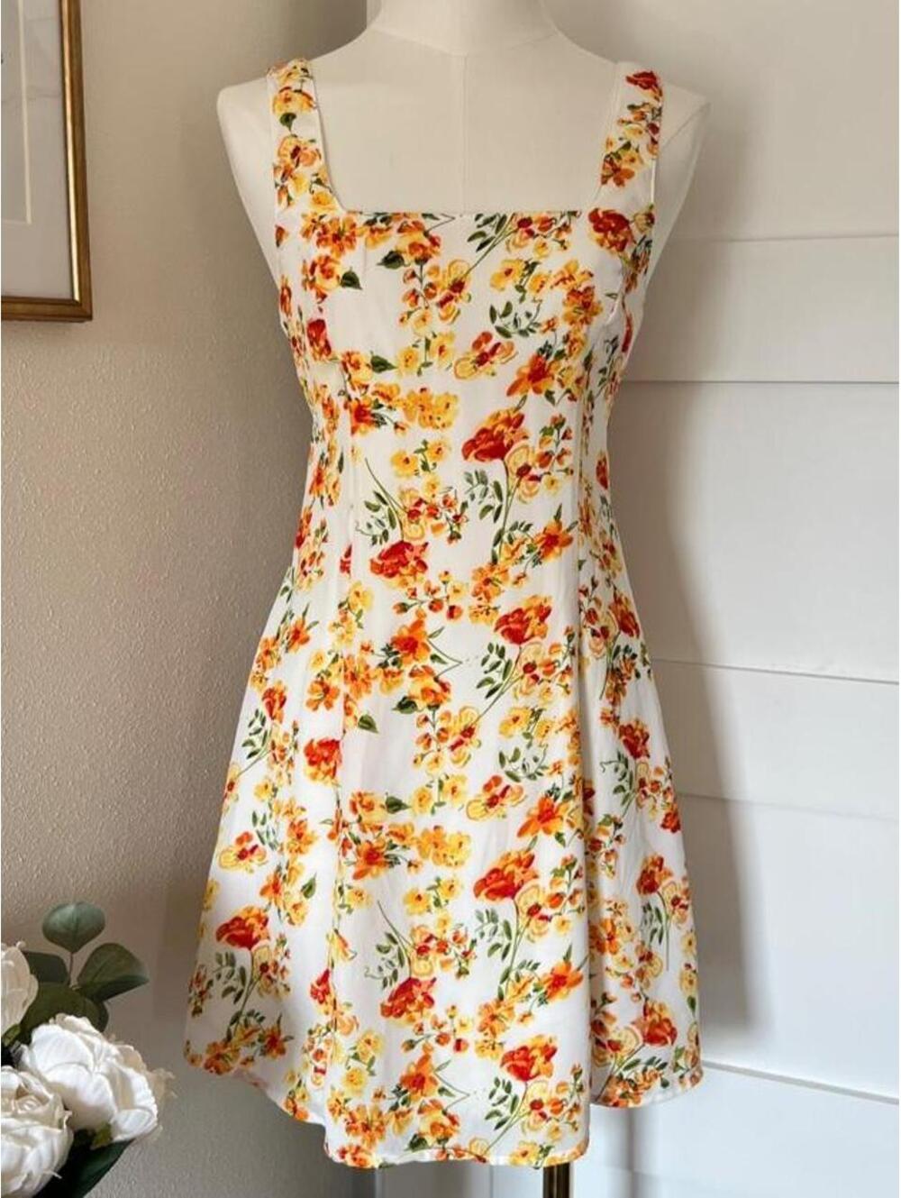 Lulus floral mini dress.